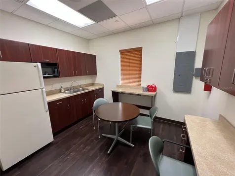 533 Medical Oaks Avenue Brandon FL 33511