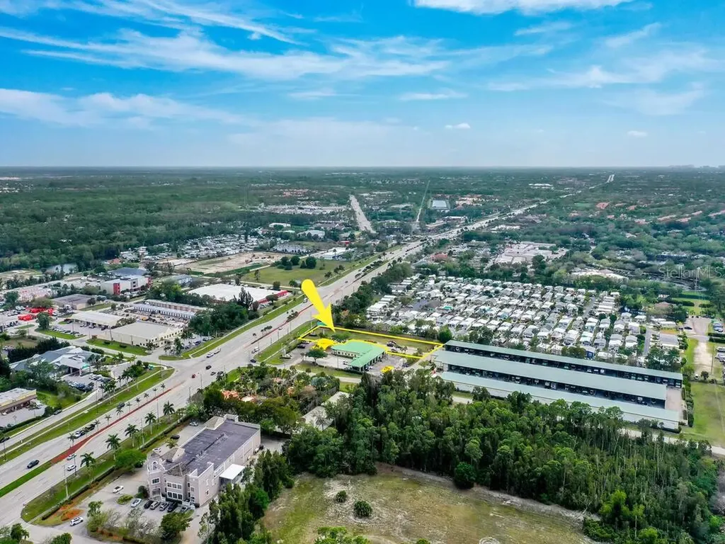 S Tamiami Trail Bonita Springs FL 34134