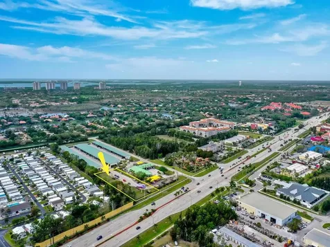 S Tamiami Trail Bonita Springs FL 34134