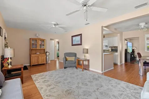 5330 34th Avenue N St Petersburg FL 33710