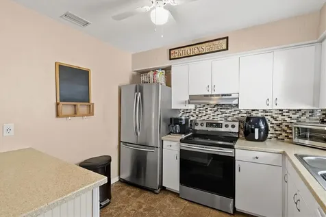 5330 34th Avenue N St Petersburg FL 33710
