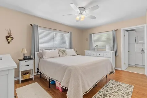 5330 34th Avenue N St Petersburg FL 33710