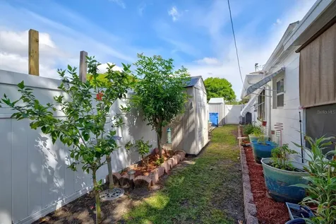 5330 34th Avenue N St Petersburg FL 33710