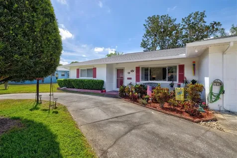 5330 34th Avenue N St Petersburg FL 33710