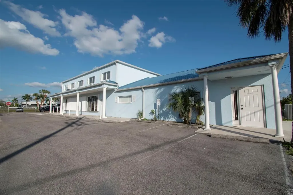 3221 Tamiami Trail Port Charlotte FL 33952