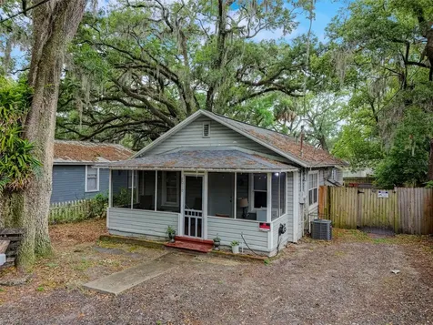 8010 N Alaska Street Tampa FL 33604