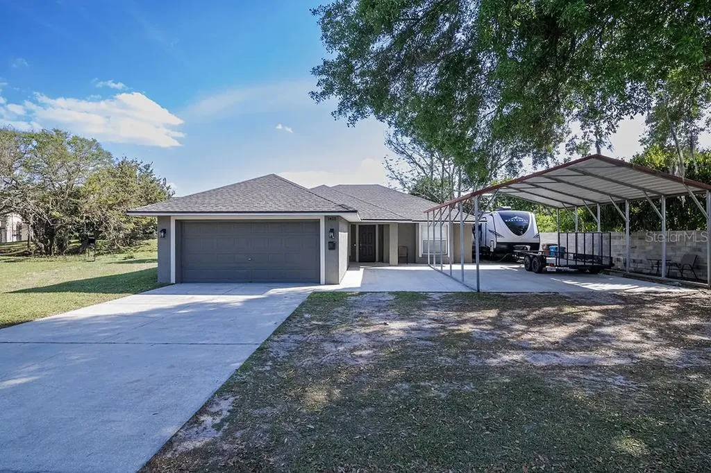 1415 E Grace Avenue Haines City FL 33844