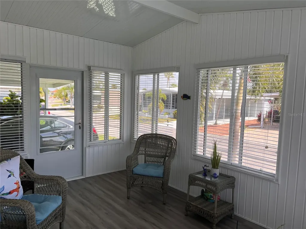 7 S Esplanade Street Englewood FL 34223