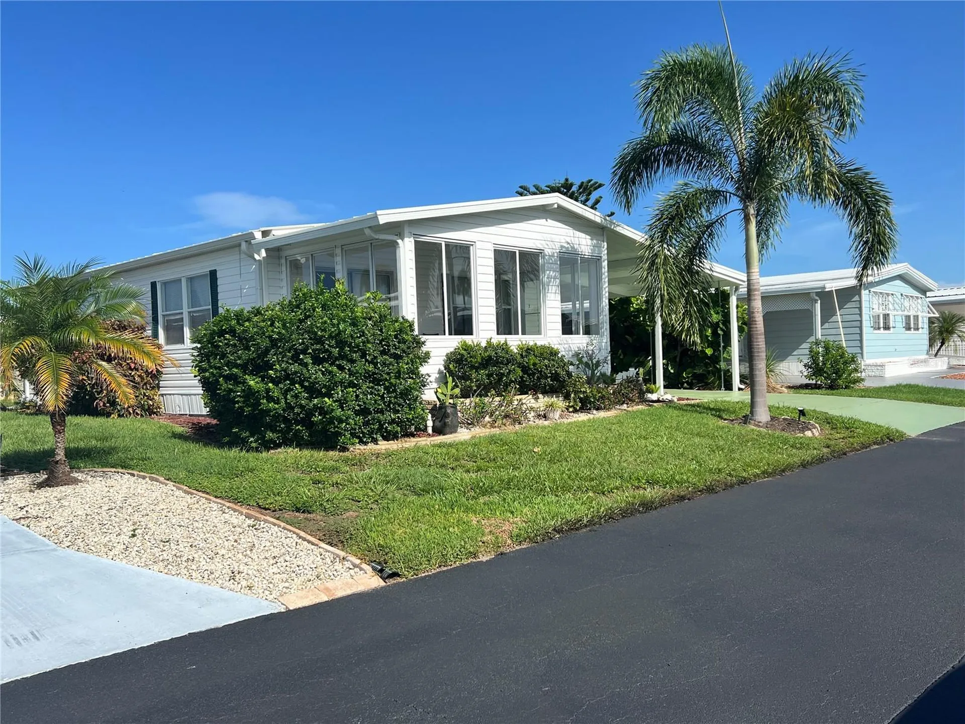 7 S Esplanade Street Englewood FL 34223