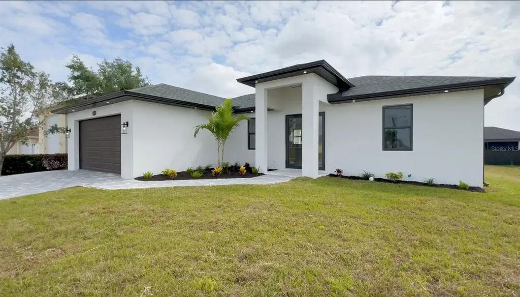 3623 NW 45th Street Cape Coral FL 33993