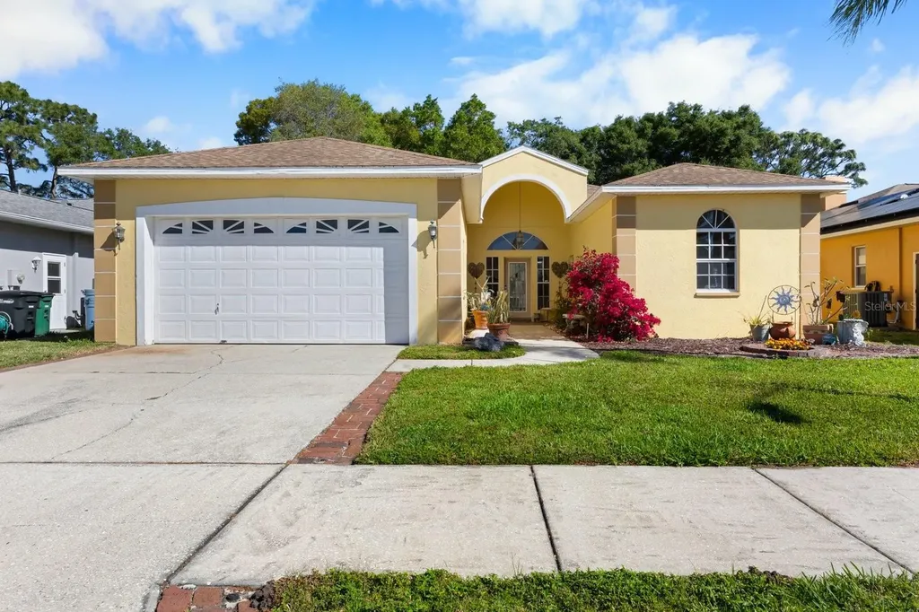 1713 Bermuda Court Safety Harbor FL 34695