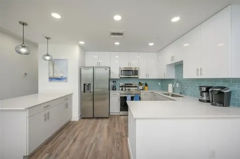 1703 N Tamiami Trail Sarasota FL 34234