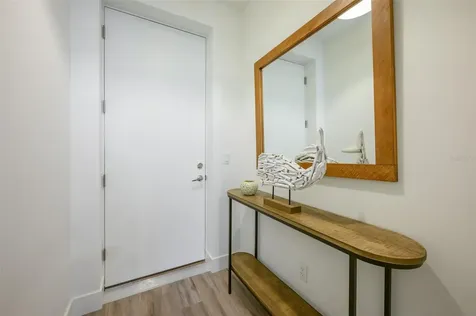 1703 N Tamiami Trail Sarasota FL 34234