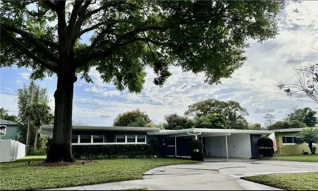 1354 Cumbie Street Orlando FL 32804