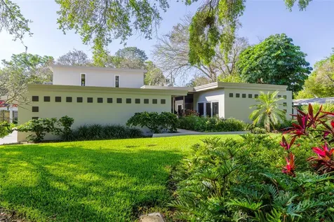 1742 Serpentine Drive S St Petersburg FL 33712