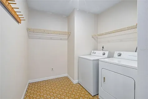 2507 Pike Court South Daytona FL 32119