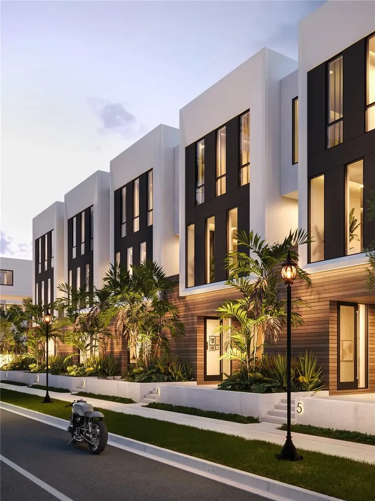 410 N Orange Avenue Sarasota FL 34236