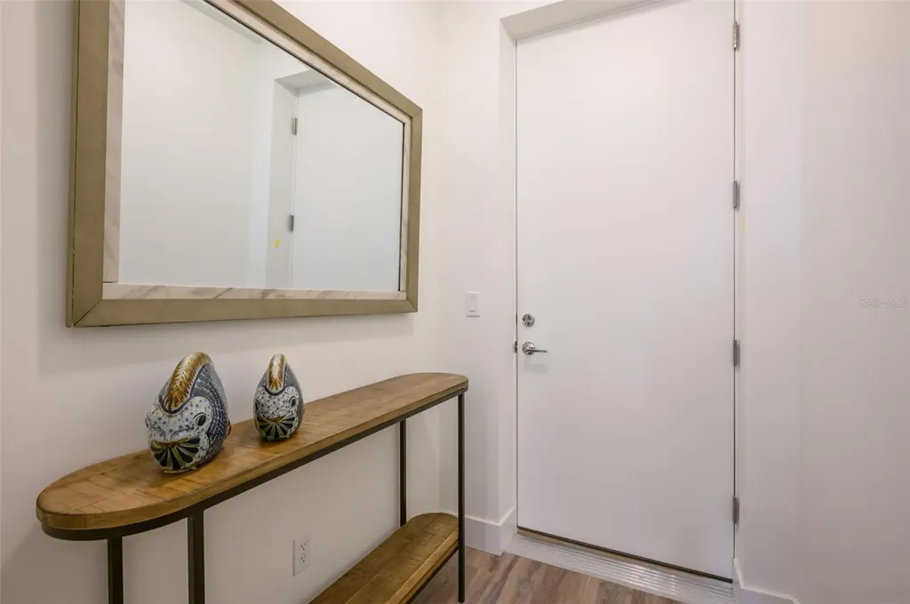 1703 N Tamiami Trail Sarasota FL 34234