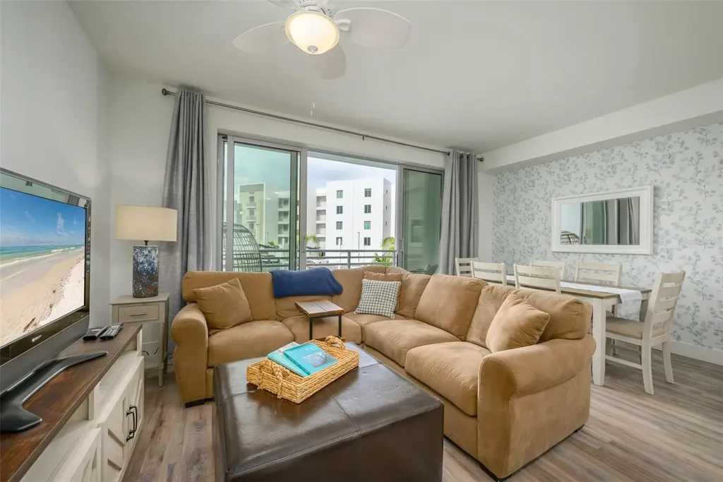 1703 N Tamiami Trail Sarasota FL 34234