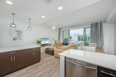 1703 N Tamiami Trail Sarasota FL 34234