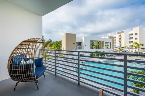 1703 N Tamiami Trail Sarasota FL 34234