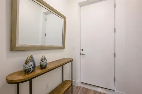 1703 N Tamiami Trail Sarasota FL 34234