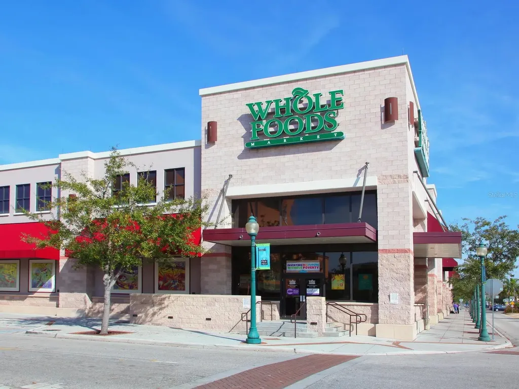 410 N Orange Avenue Sarasota FL 34236