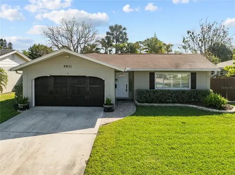 5811 Denver Street NE St Petersburg FL 33703