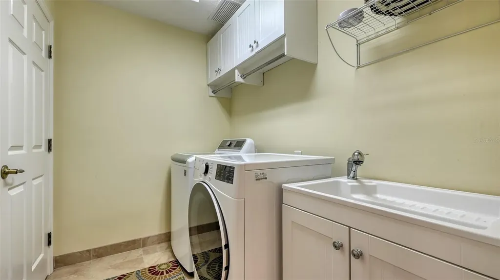 5141 Flagstone Drive Sarasota FL 34238