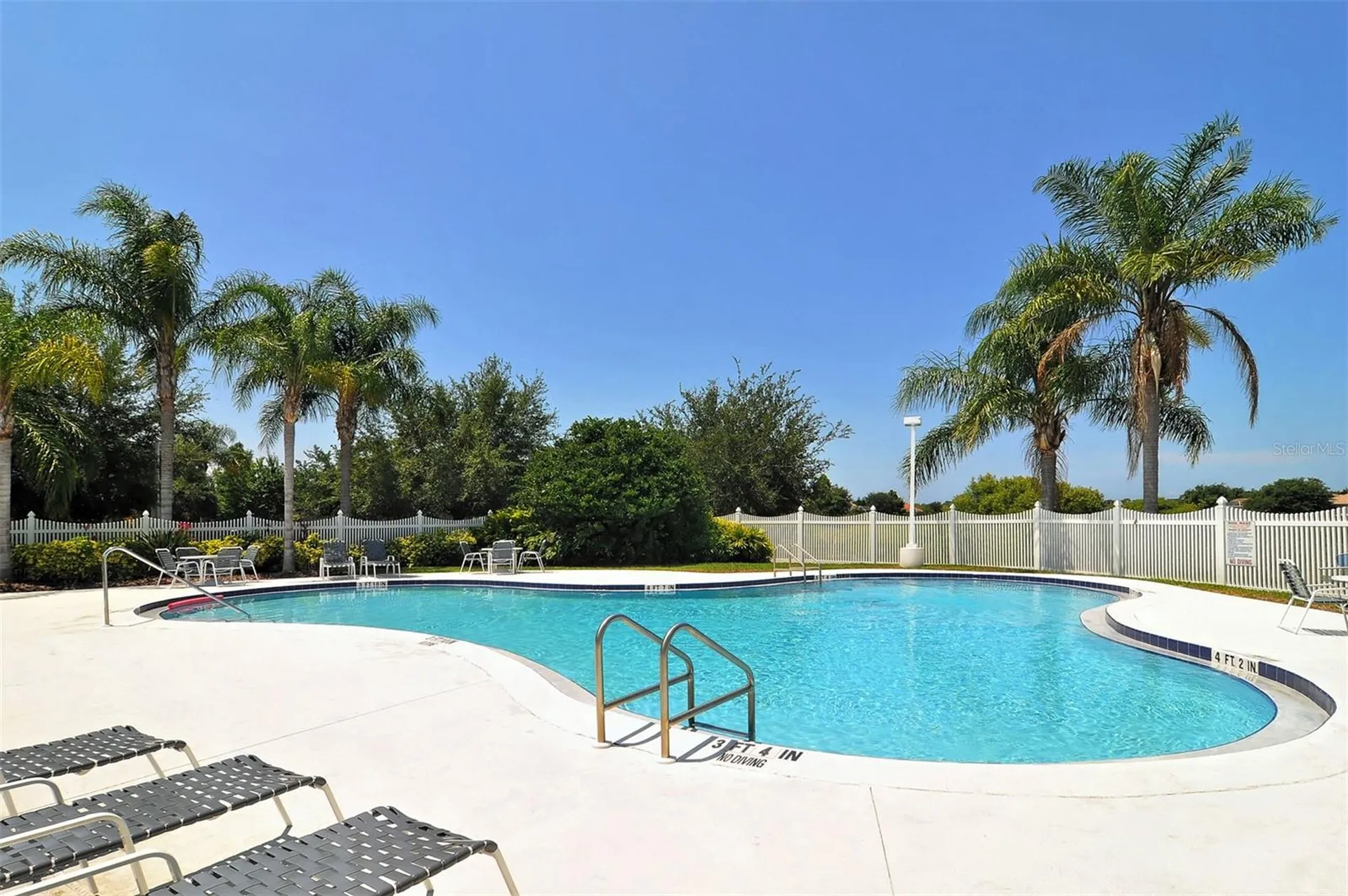 5141 Flagstone Drive Sarasota FL 34238