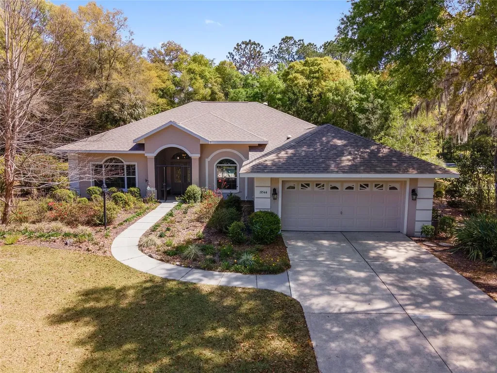 19544 SW 82nd Place Road Dunnellon FL 34432