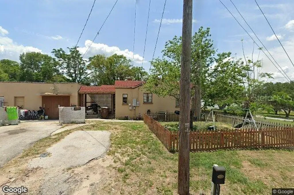966 S Lakeshore Boulevard Lake Wales FL 33853