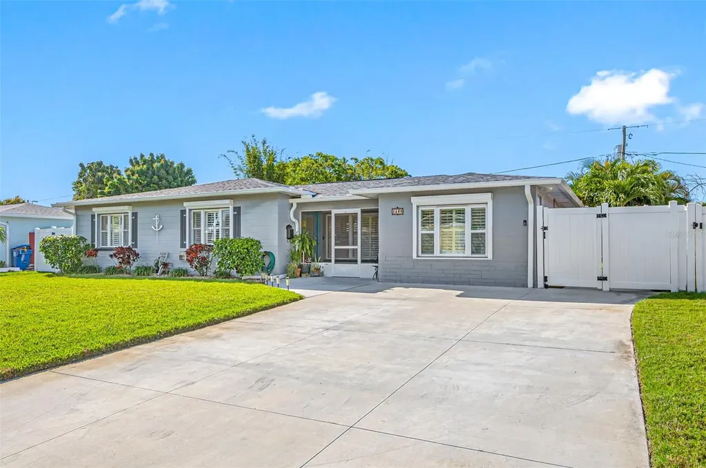 3600 26th Avenue N St Petersburg FL 33713