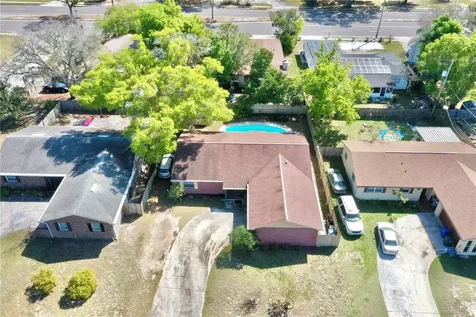 2211 Tanglewood Way Brandon FL 33511