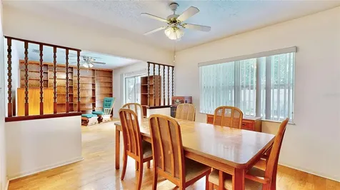 2211 Tanglewood Way Brandon FL 33511