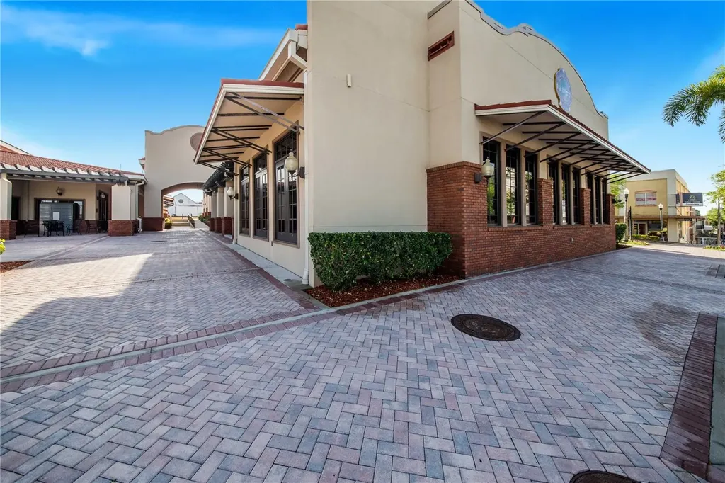 902 E Main Street Haines City FL 33844