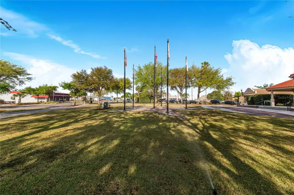 902 E Main Street Haines City FL 33844