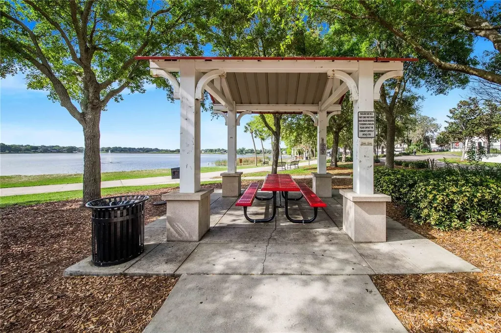 902 E Main Street Haines City FL 33844