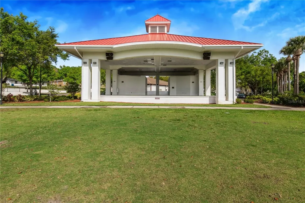 902 E Main Street Haines City FL 33844