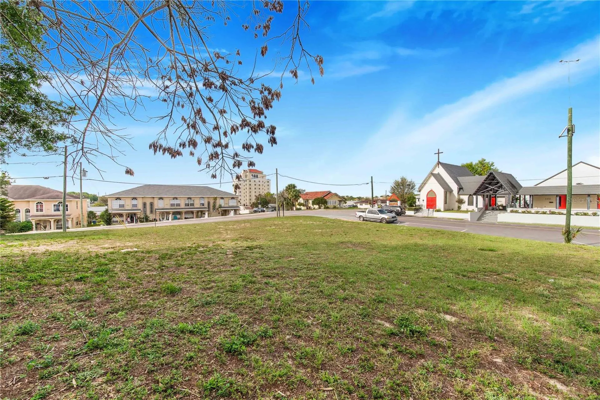 902 E Main Street Haines City FL 33844