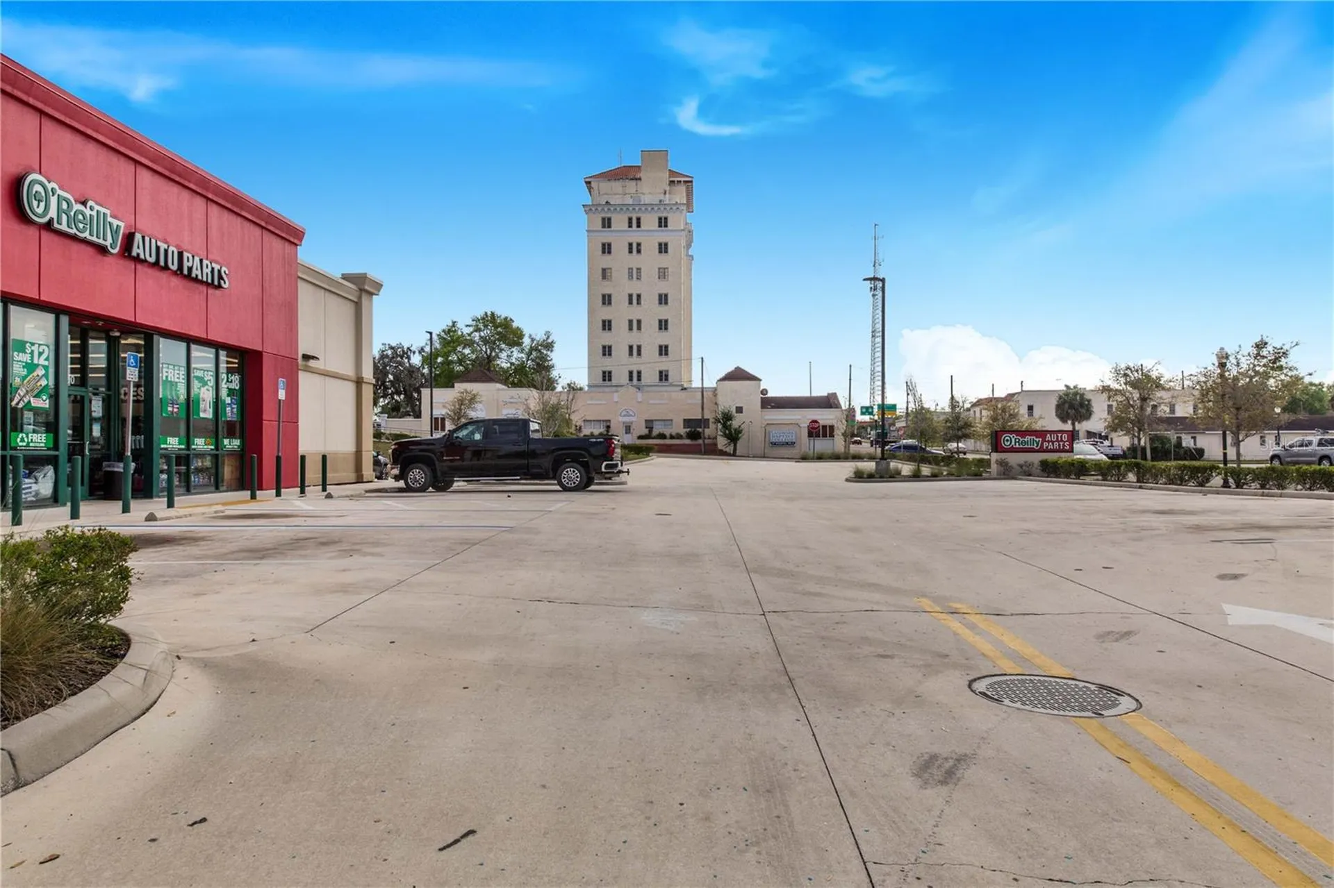 902 E Main Street Haines City FL 33844
