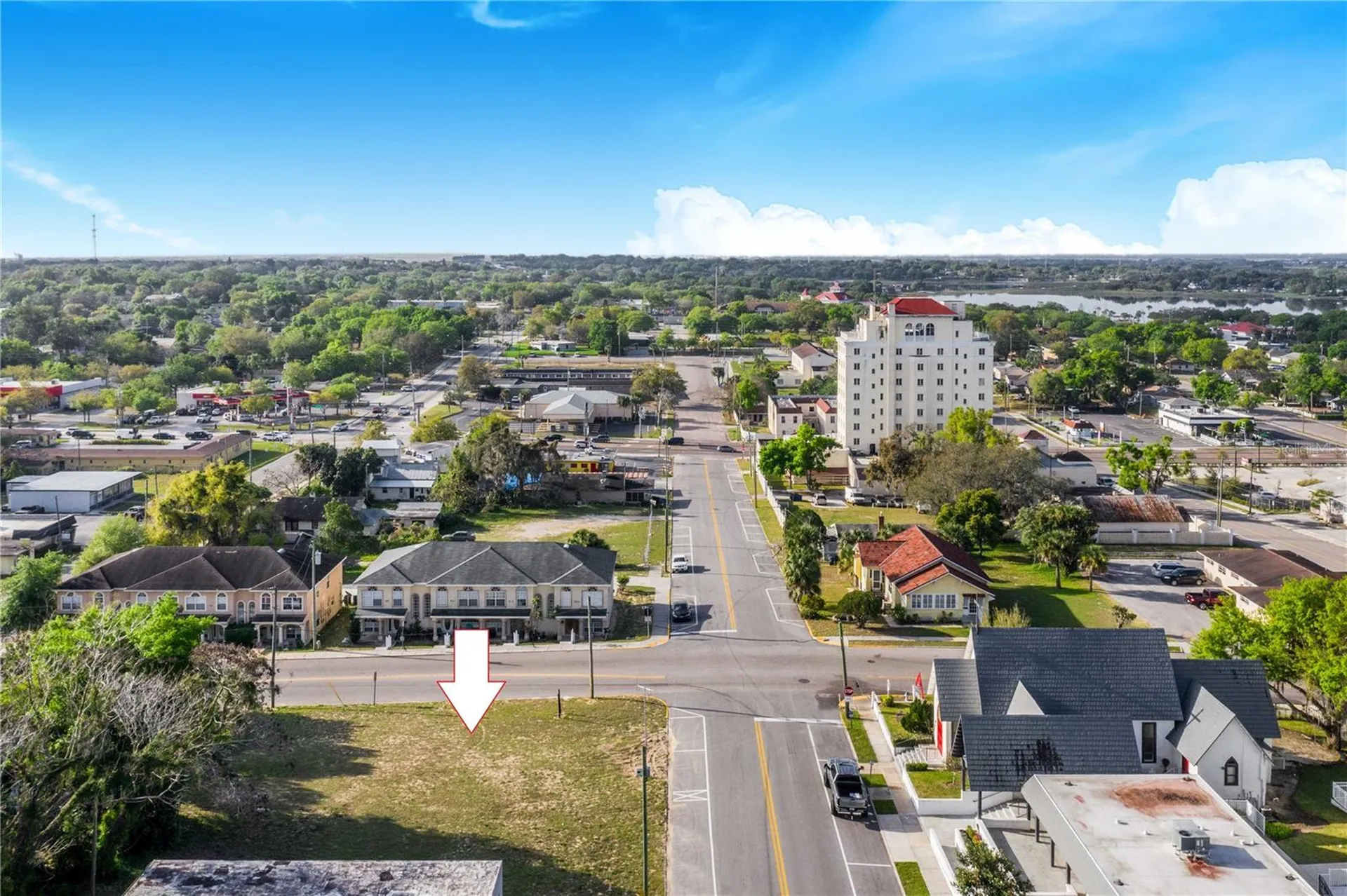 902 E Main Street Haines City FL 33844
