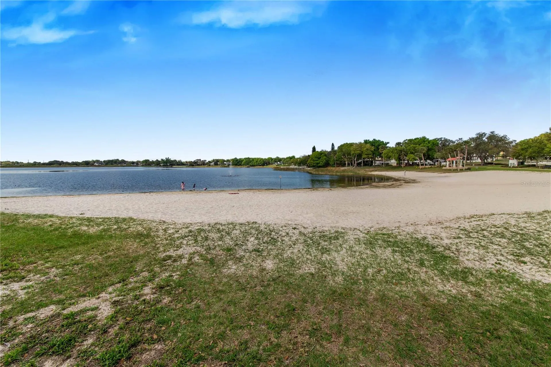 902 E Main Street Haines City FL 33844