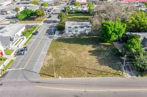 902 E Main Street Haines City FL 33844
