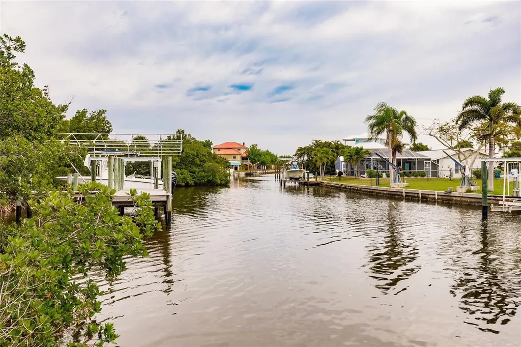 24169 Jolly Roger Boulevard Punta Gorda FL 33955
