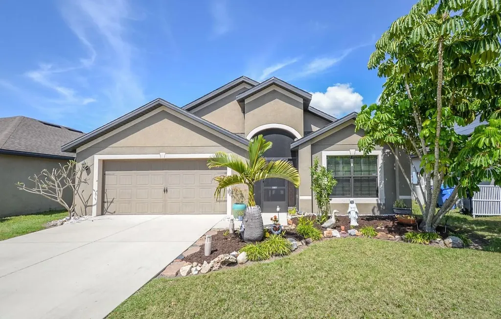 11110 Carrick Stone Street Wimauma FL 33598