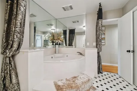 2424 Cleveland Heights Boulevard Lakeland FL 33803