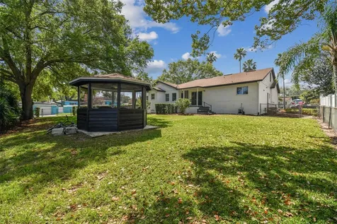 2424 Cleveland Heights Boulevard Lakeland FL 33803