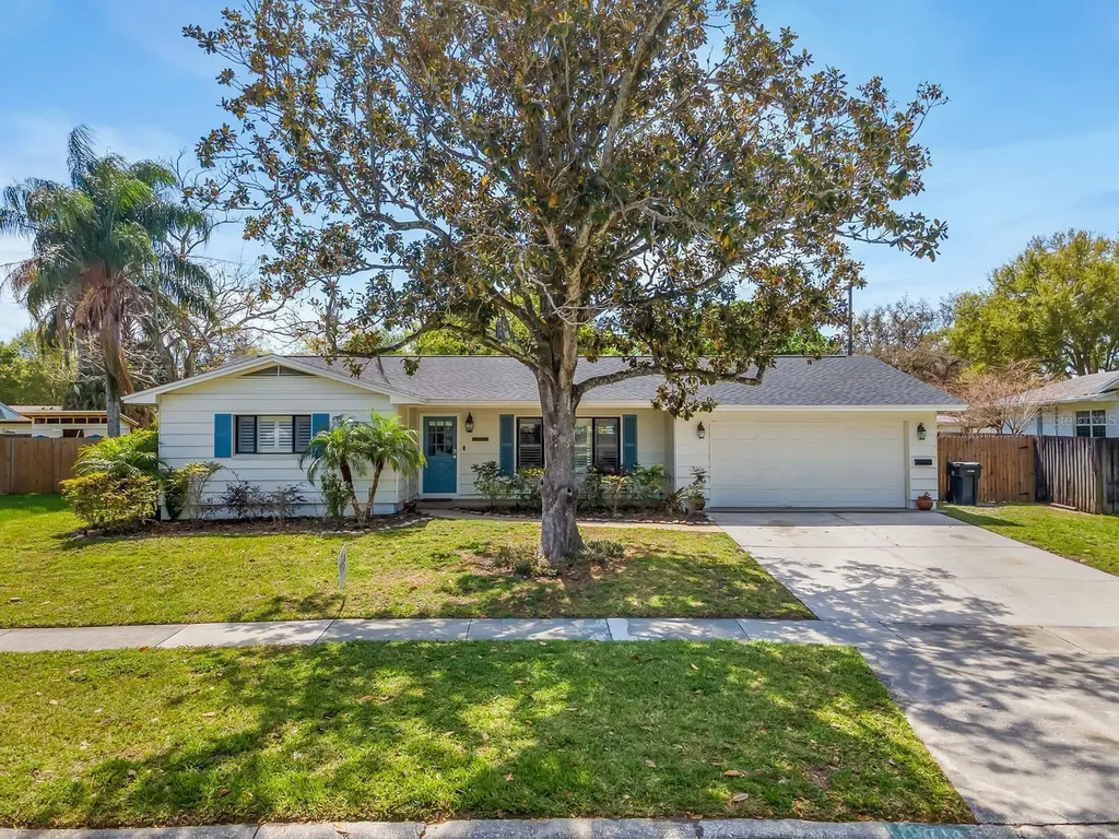 10714 Carrollwood Drive Tampa FL 33618