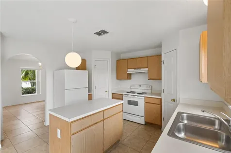 11830 Bentry Street Orlando FL 32824